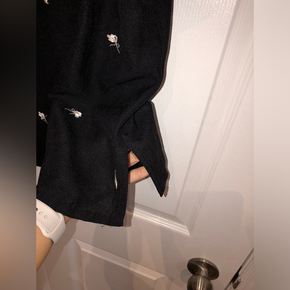 Black Skirt and Blouse Set (Blouse is embroidered). See photos for measurements - Picture 3 of 16